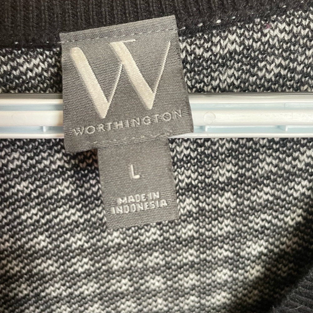 Sweater - Picture 2 of 3